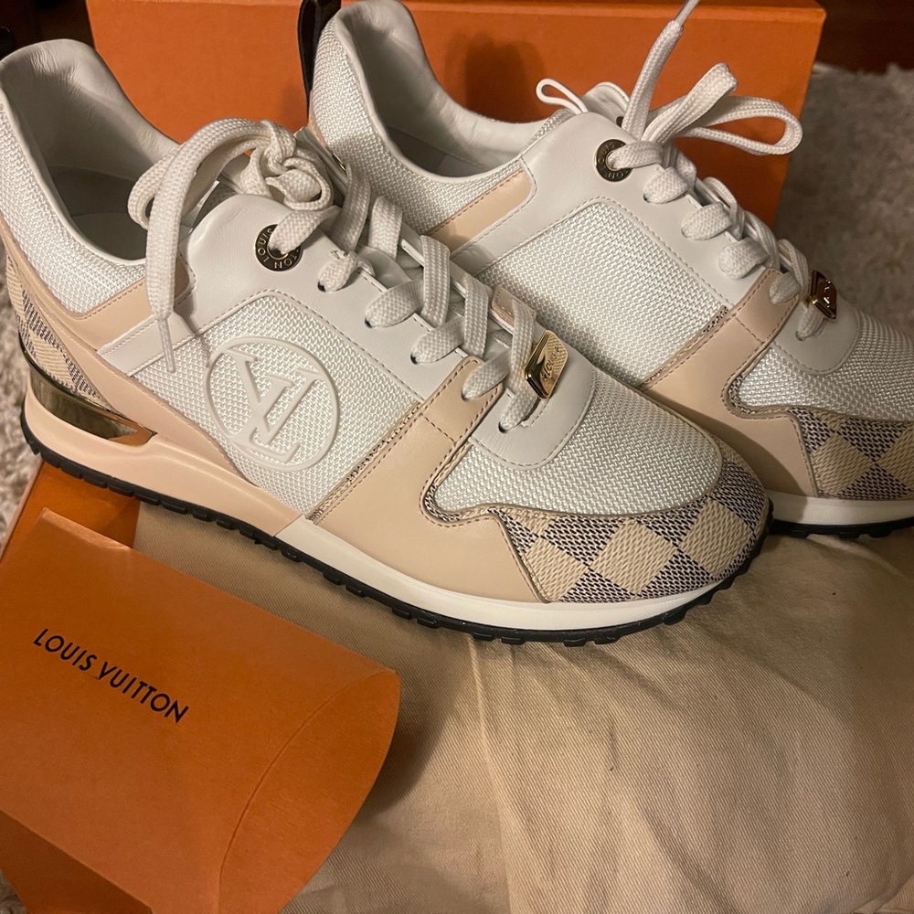 Louis Vuitton Women's Damier Azur Runaway Sneaker